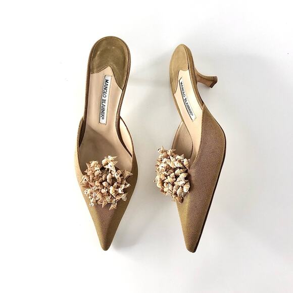 Manolo Blahnik Shoes - NEW Vintage Manolo Blahnik Shell Embellished Pointed Toe Kitten Heel Mules 40